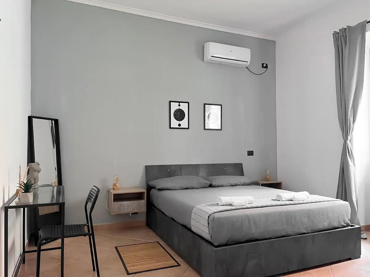 Nea Apartment Roma 0*,  Italia